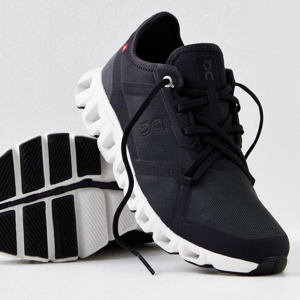 On Cloud X 3 AD Sneakers